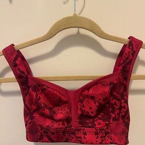 Lululemon Ta Ta Tamer Sport Bra 32C